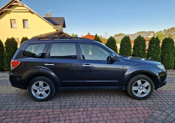 Subaru Forester cena 34900 przebieg: 197000, rok produkcji 2009 z Zawadzkie małe 667